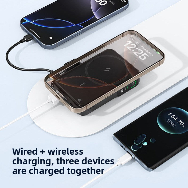 Magnetic wireless power bank