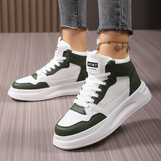 Soft-soled comfortable casual sports sneakers